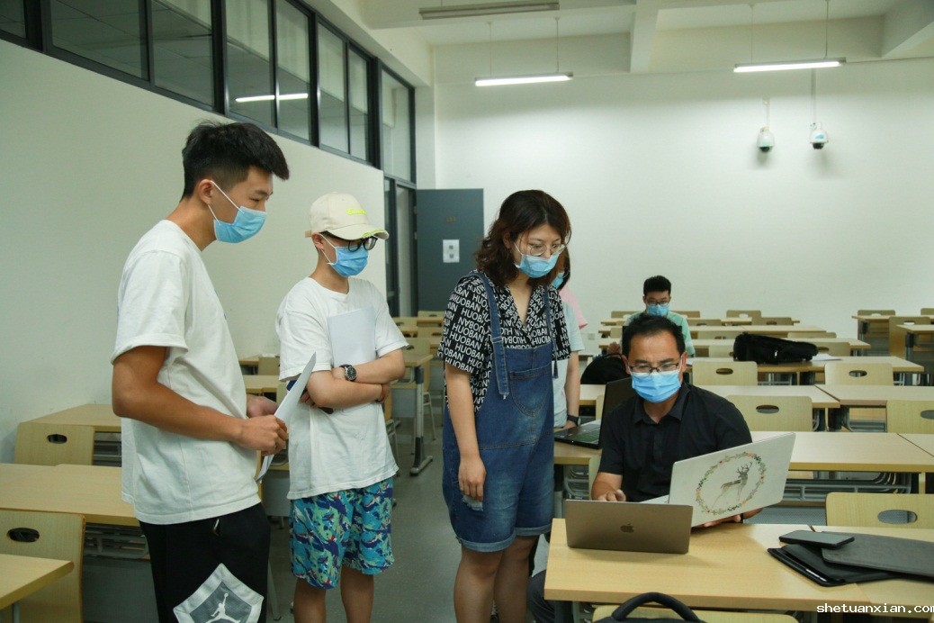 88093d2cca184e9a88eac53f7354e021.jpg 88093d2cca184e9a88eac53f7354e021.jpg