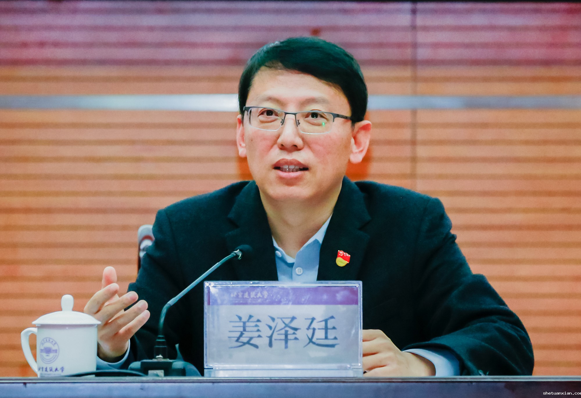 b1b831c8a7854eb59d7ea8c50391df30.jpg b1b831c8a7854eb59d7ea8c50391df30.jpg