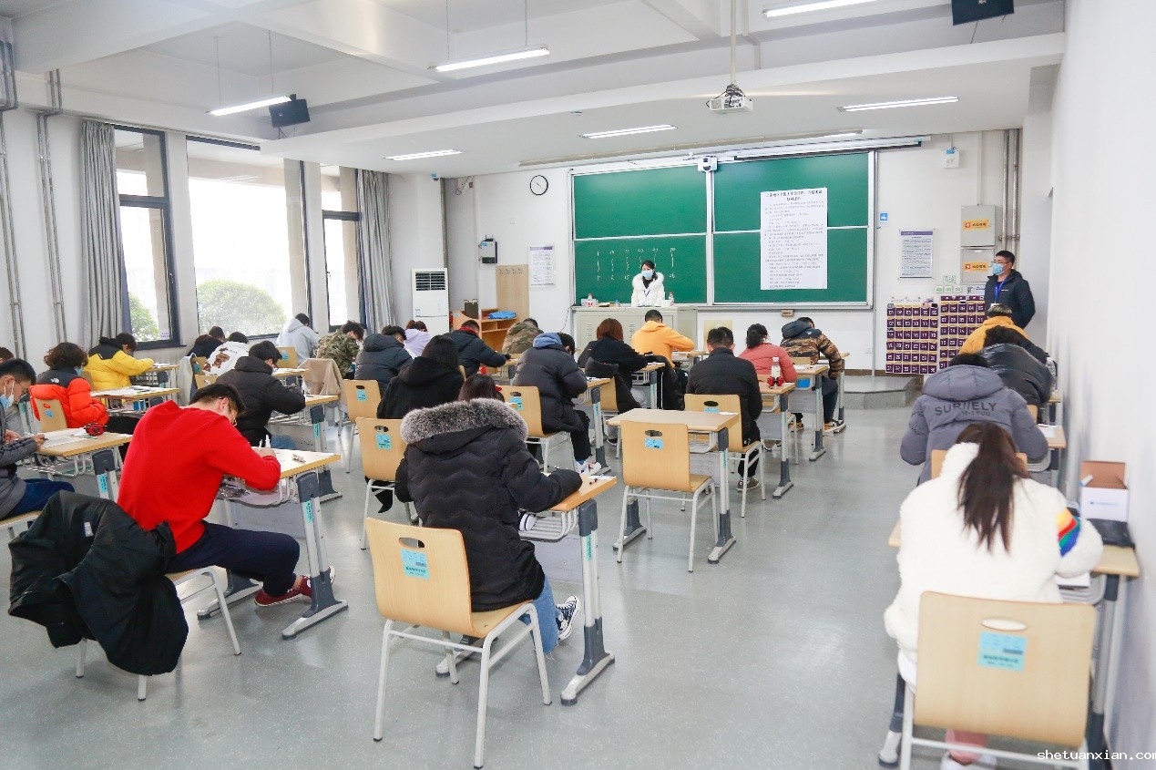 我校2020年12月全国大学英语四、六级考试顺利结束