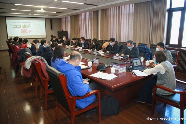 学校召开统战人士情况通报会暨“十四五”发展规划征求意见会