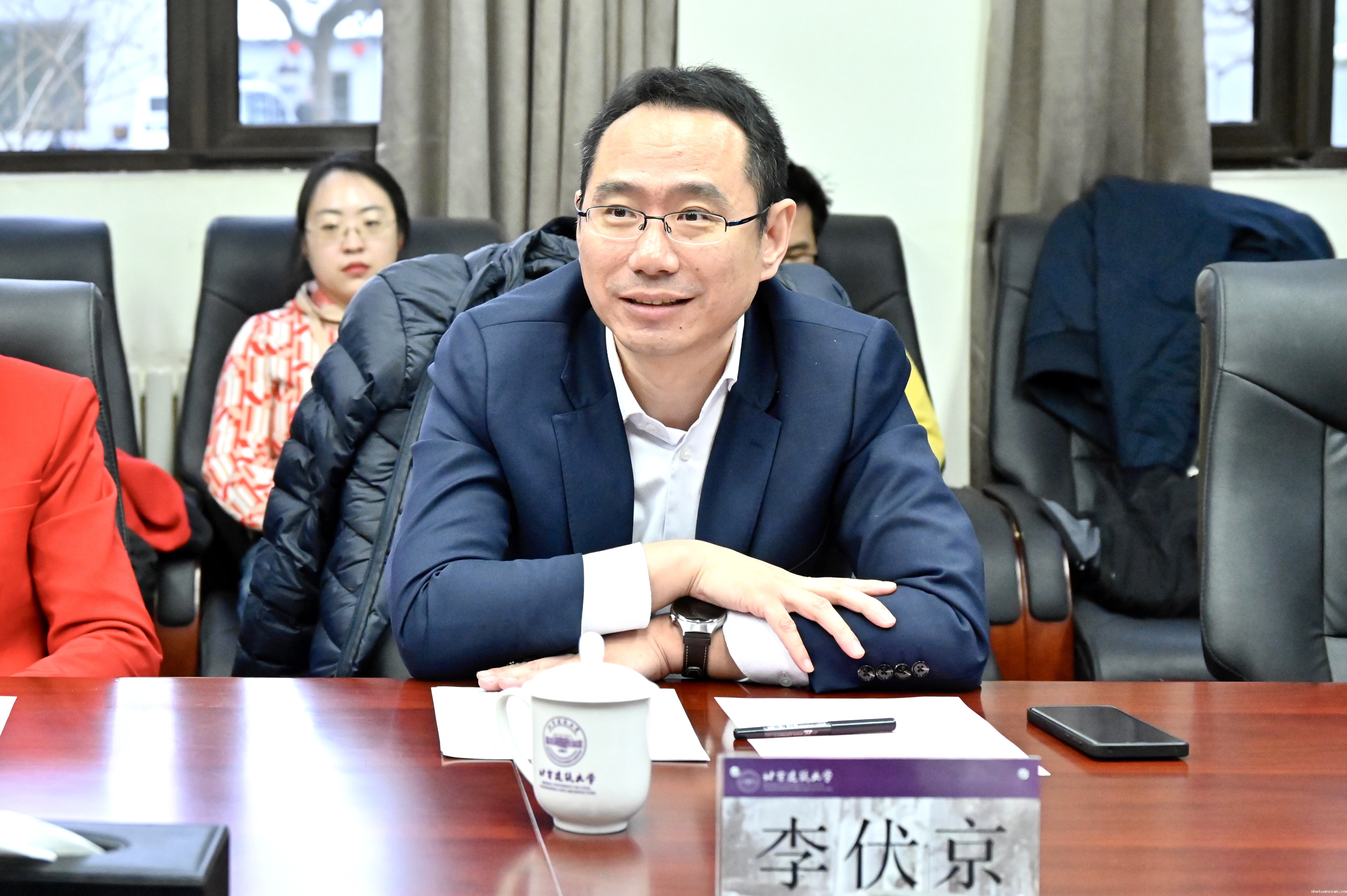 e1835d3afd6e4ec899322df0d970dfa9.jpg e1835d3afd6e4ec899322df0d970dfa9.jpg