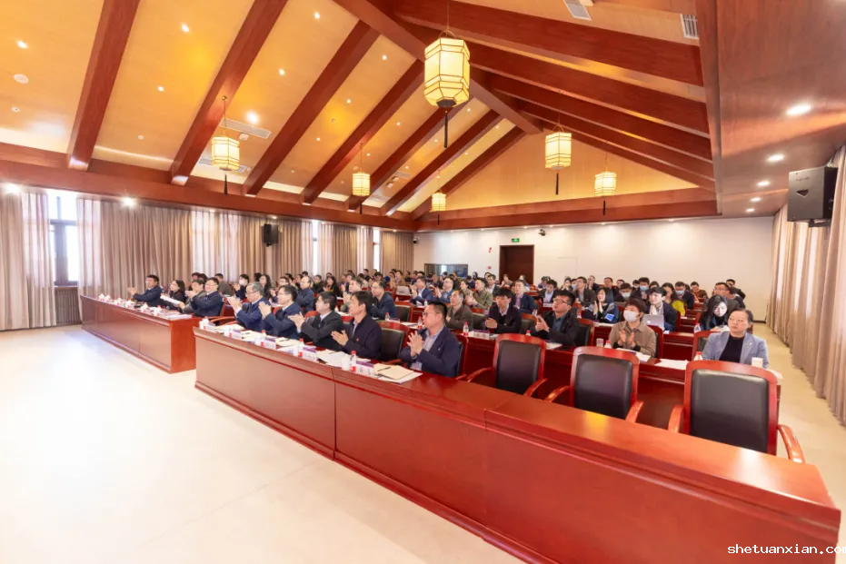 c42a222831694a839bd2ed19af9a60c8.png c42a222831694a839bd2ed19af9a60c8.png