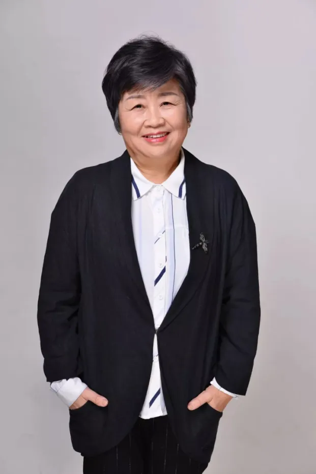 b8f74ce377d04757ac0a2883b7ea50a4.jpg b8f74ce377d04757ac0a2883b7ea50a4.jpg