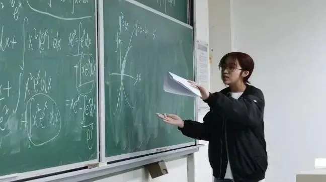 247c035047234eada0b513ee6430c2da.jpg 247c035047234eada0b513ee6430c2da.jpg