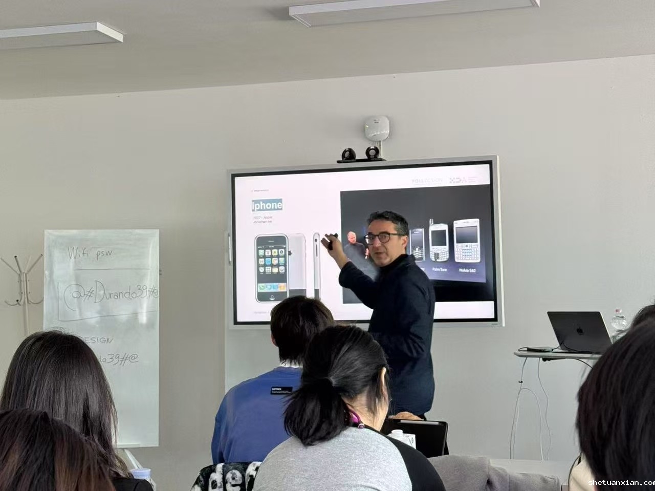 e9d388cb92f54b698cc88fb0792214c9.jpg e9d388cb92f54b698cc88fb0792214c9.jpg