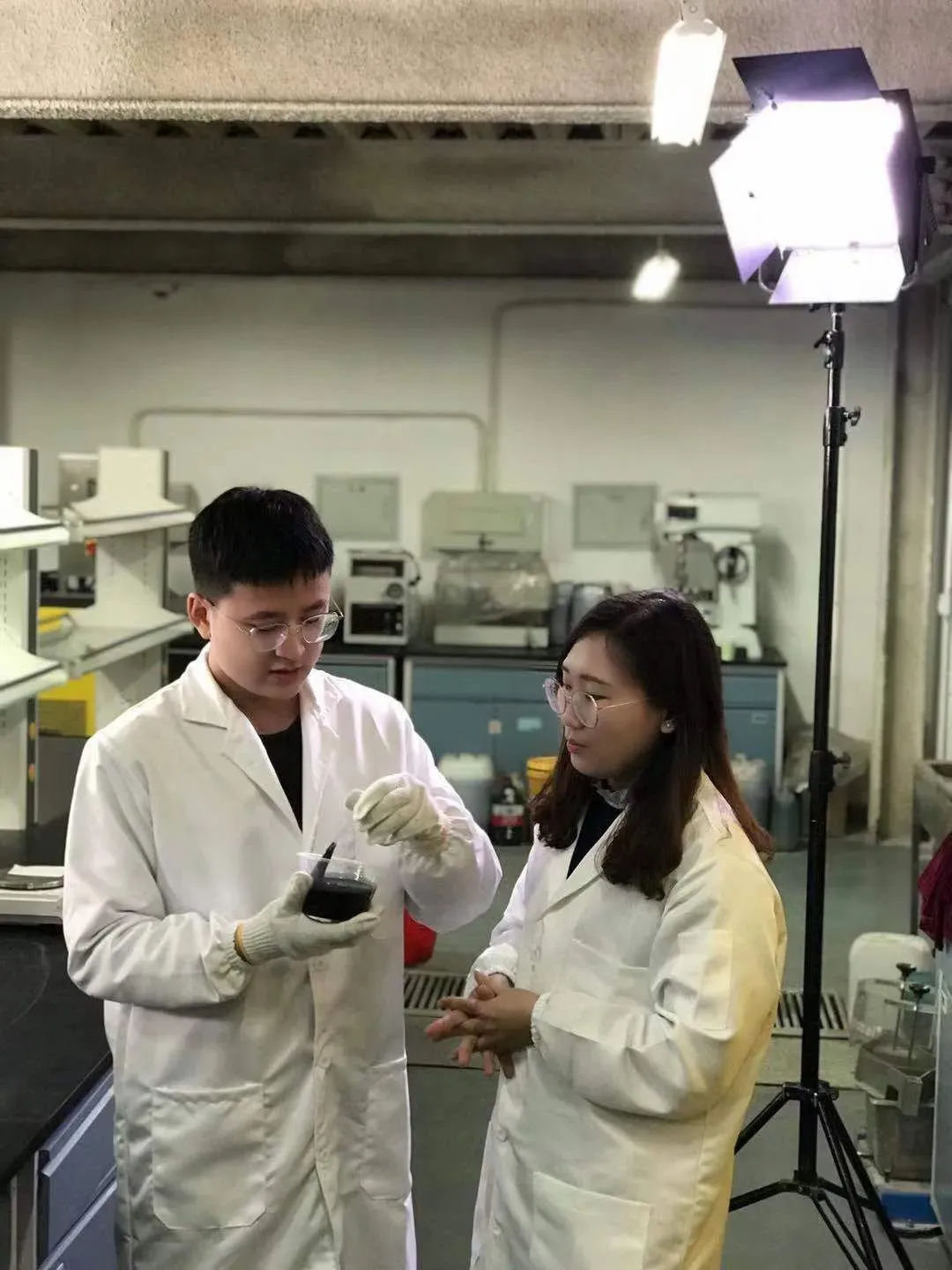 3d69a6770d7148b295c4130c8ca42645.jpg 3d69a6770d7148b295c4130c8ca42645.jpg