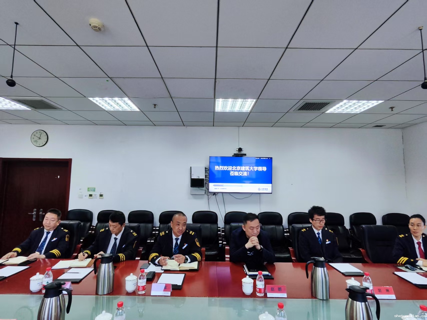 8ef3c7b1f1724a888dbcb3012e8474db.jpg 8ef3c7b1f1724a888dbcb3012e8474db.jpg