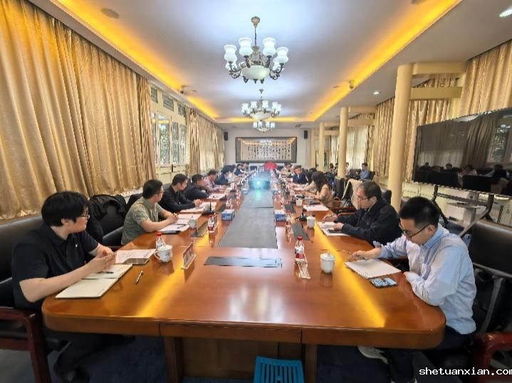 33196dd247a14e3ca391156b7df7298f.jpg 33196dd247a14e3ca391156b7df7298f.jpg