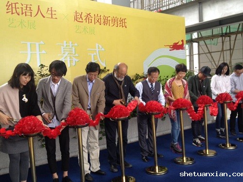 【建大故事】厚积薄发展神韵   和谐唯美新剪纸——记建筑学院赵希岗老师